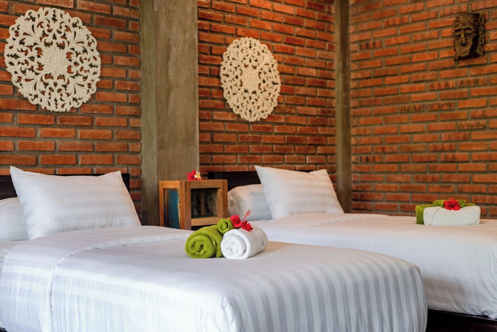Standard Twin Room, Courtyard View