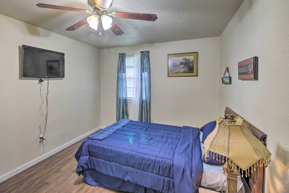 House (2 Bedrooms) photo 1