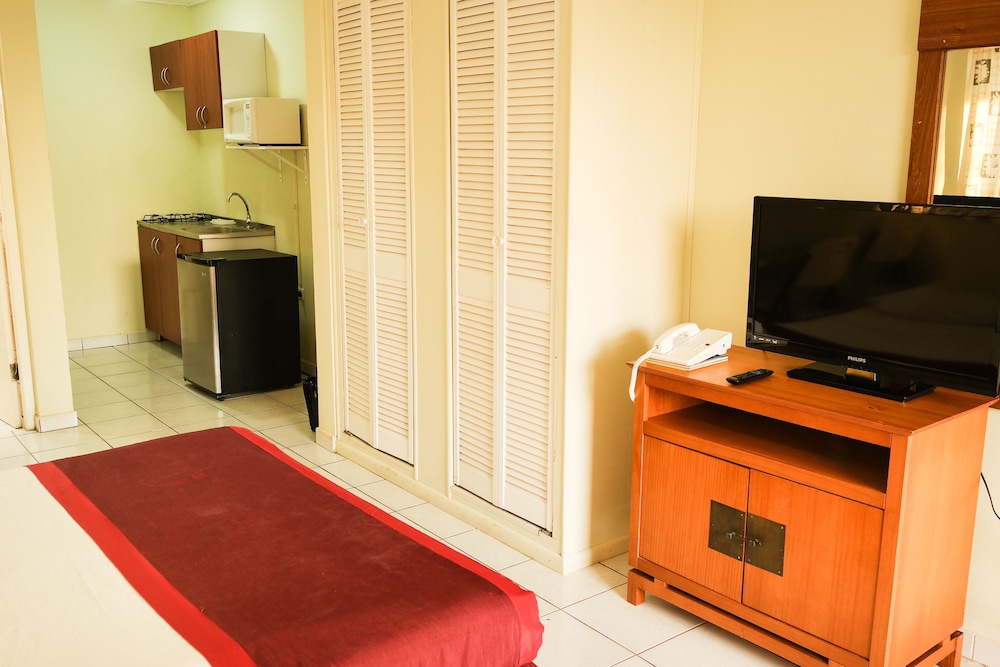 Studio King Room