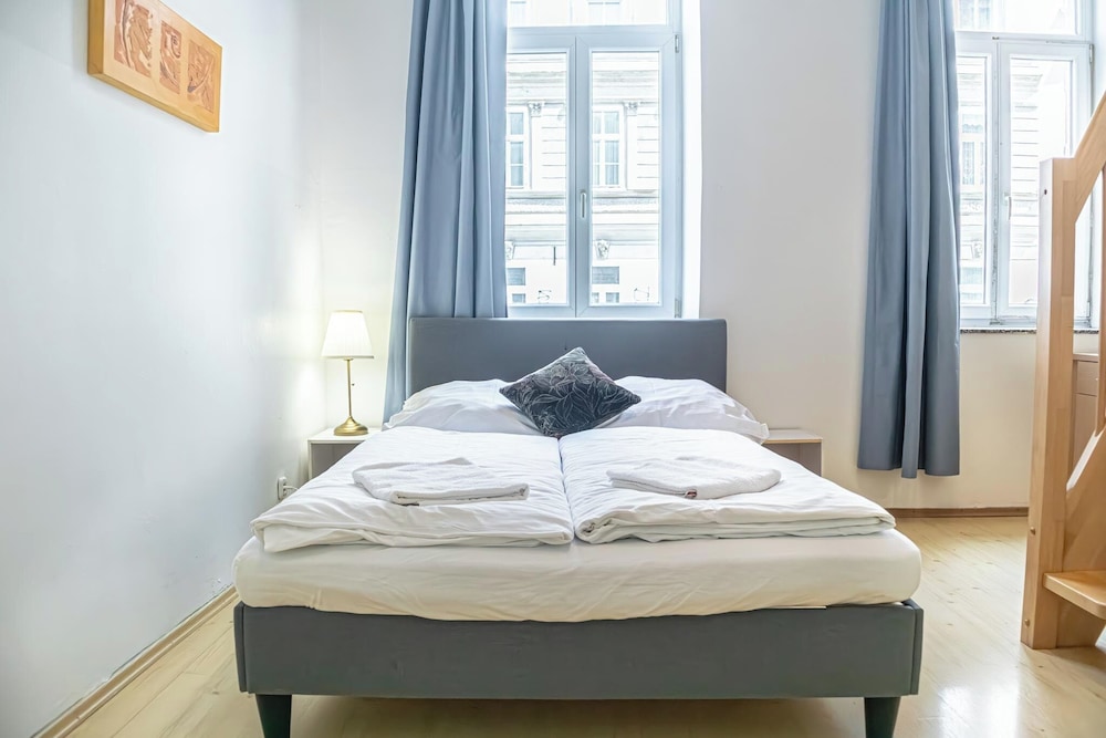 Basic Apartment