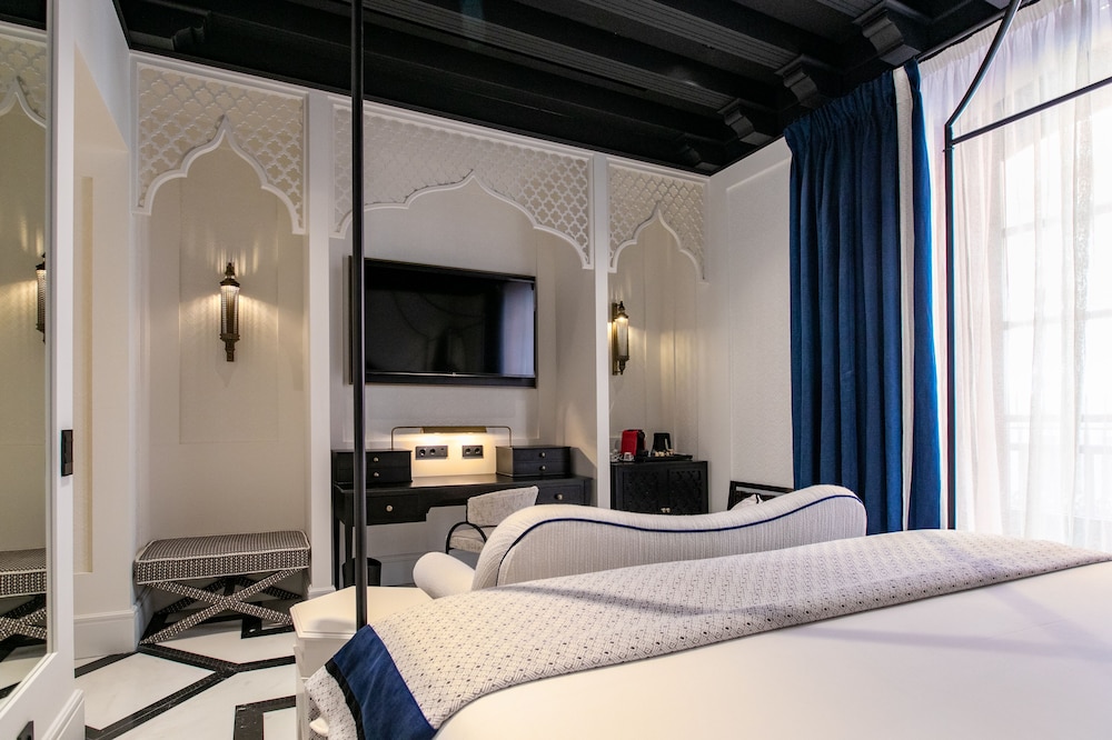 Deluxe Double or Twin Room, 1 Bedroom - Photo 26