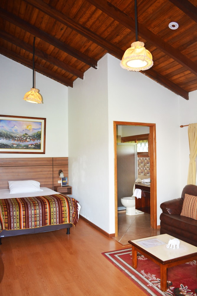 Executive Suite, 1 Double Bed, Garden View photo 3