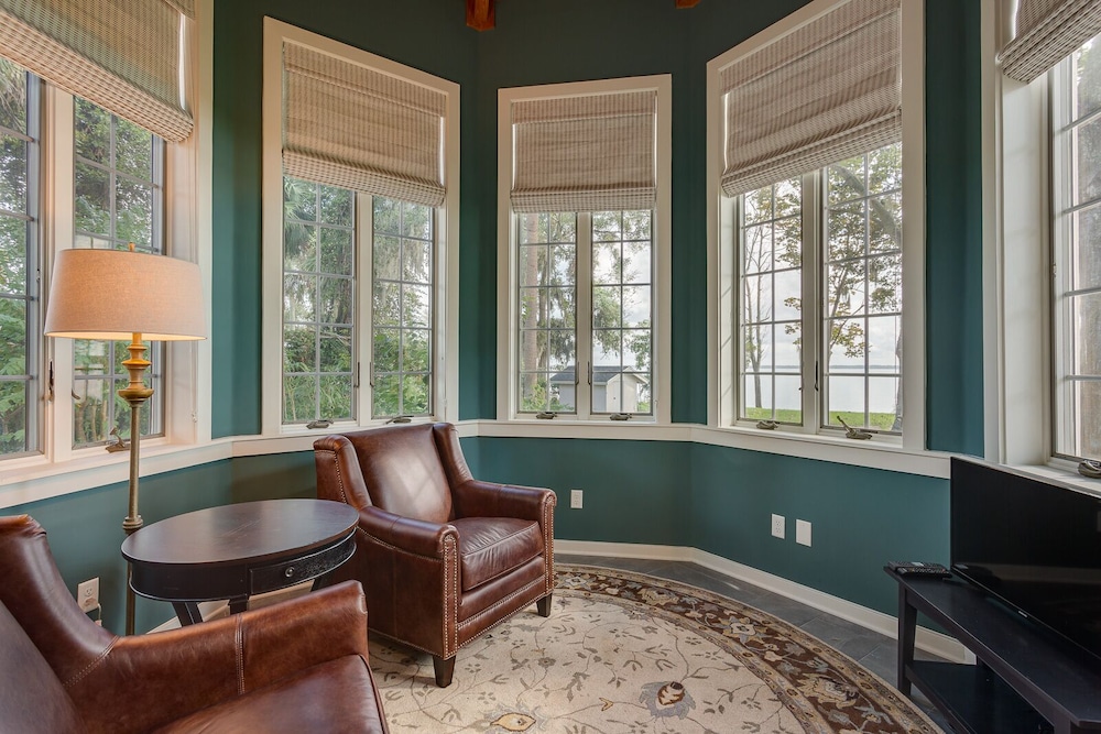 Grand Room Suite 6 photo 3