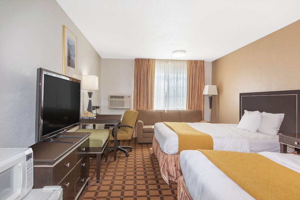 Basic Double Room photo 1