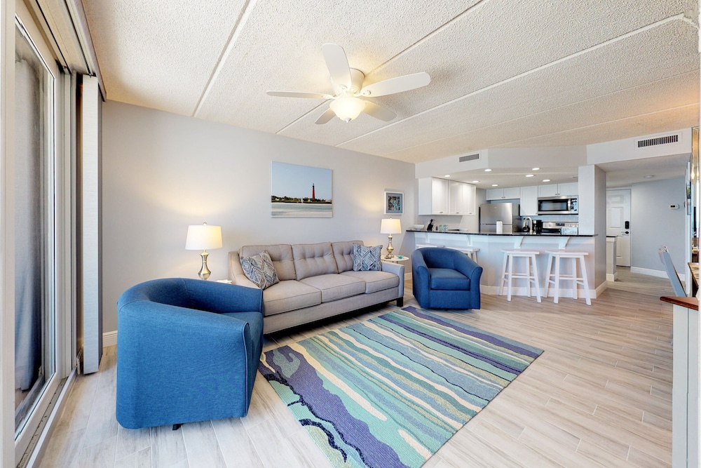 Apartment, Multiple Beds, Balcony, Beach View (Ponce Inlet SouthPoint 303) photo 3