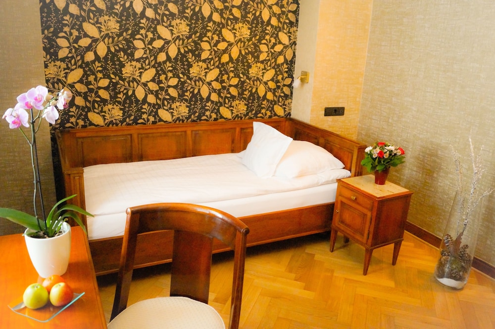 Comfort Single Room (Single Bed 90 cm)