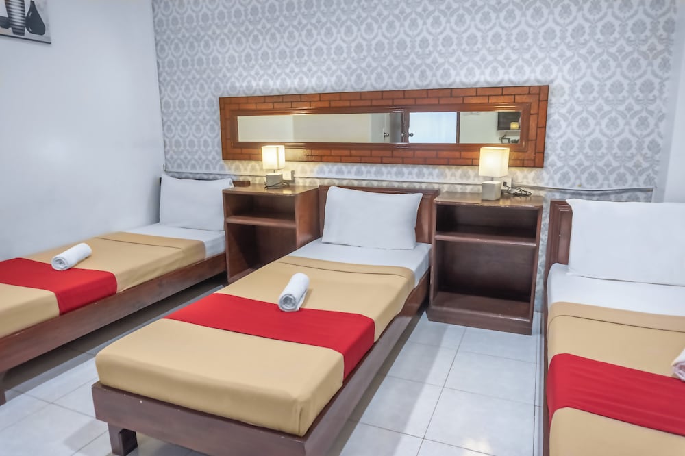 Premier Twin Room photo 2