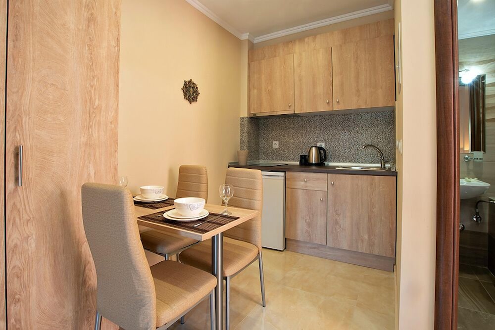 Apartment - Photo 9