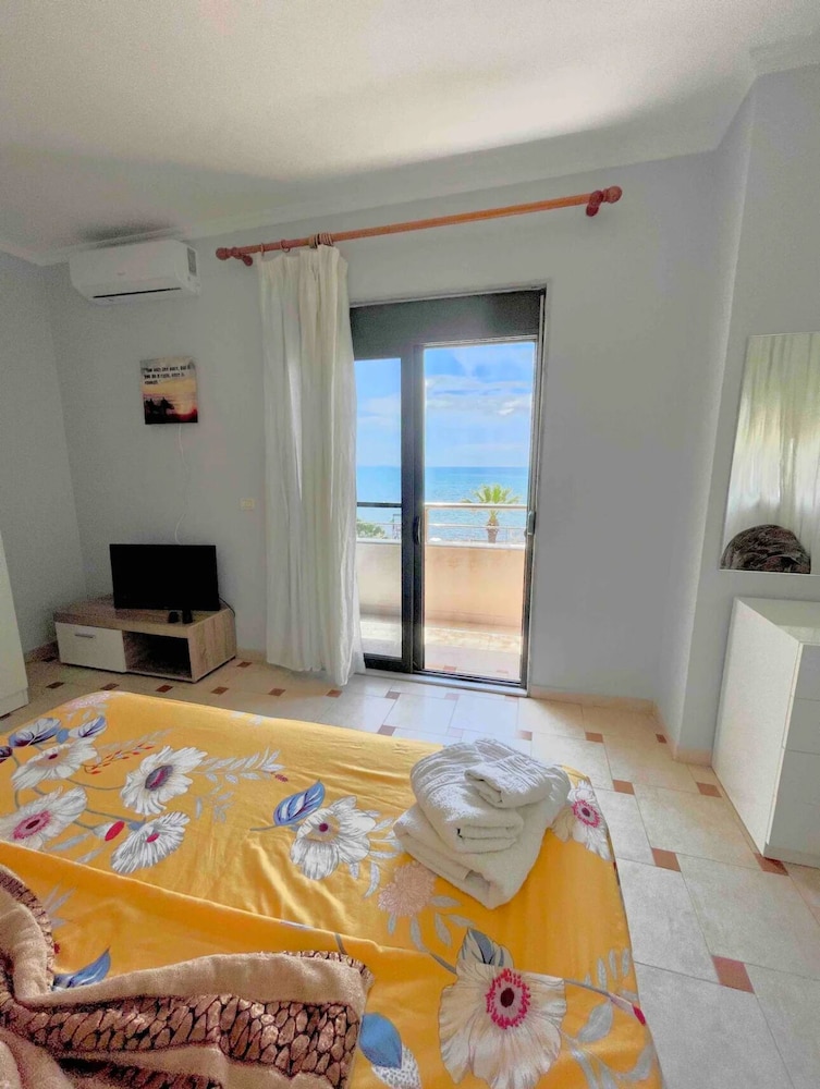 Panoramic Apartment