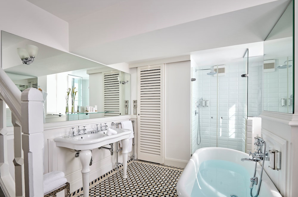 Royal Suite photo 3