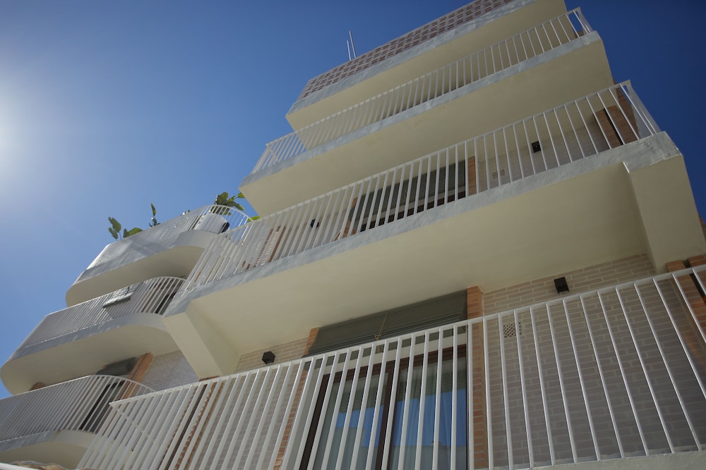 Duplex, Balcony thumbnail 5
