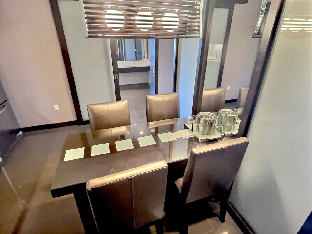 City Corner 1 BR - Photo 13