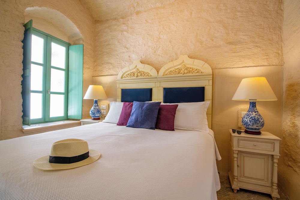Comfort Double or Twin Room, Courtyard View