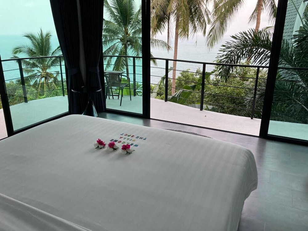 Panoramic Room, Sea View (B7)