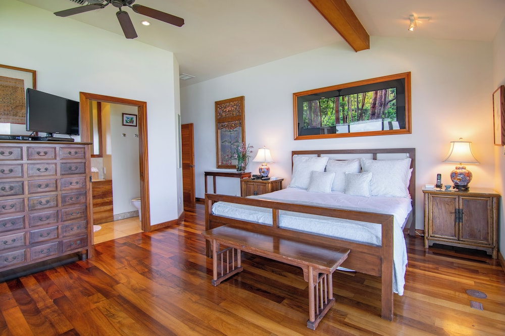 Villa, 1 Bedroom, 2 Bathrooms, Oceanfront (Bay 27G3 Gold) photo 1