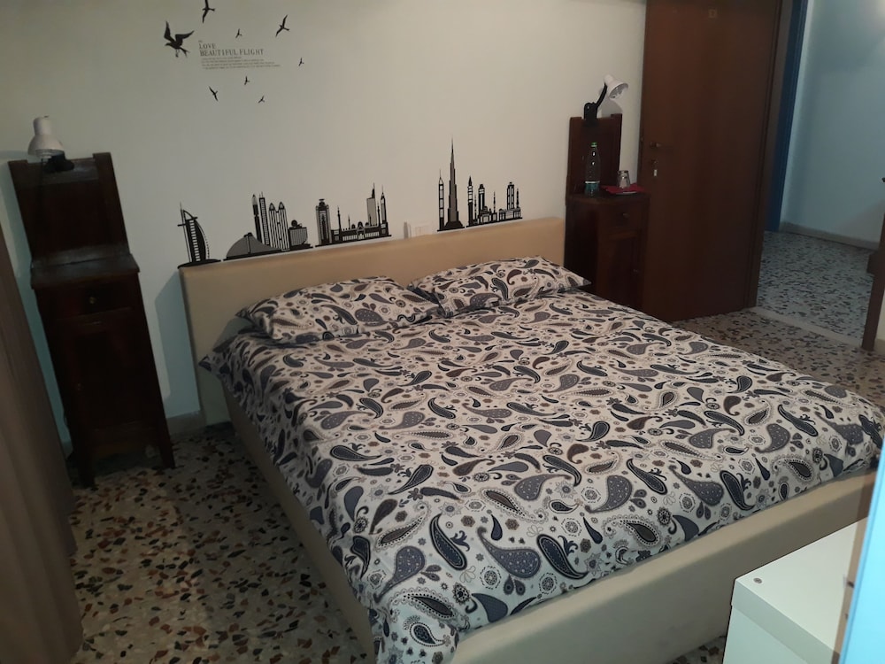 Double Room, 1 Queen Bed, Non Smoking photo 3