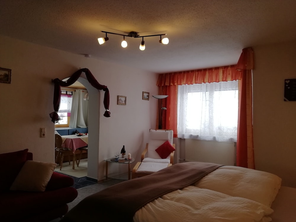Double Room, Balcony (Wiesengrund) photo 3
