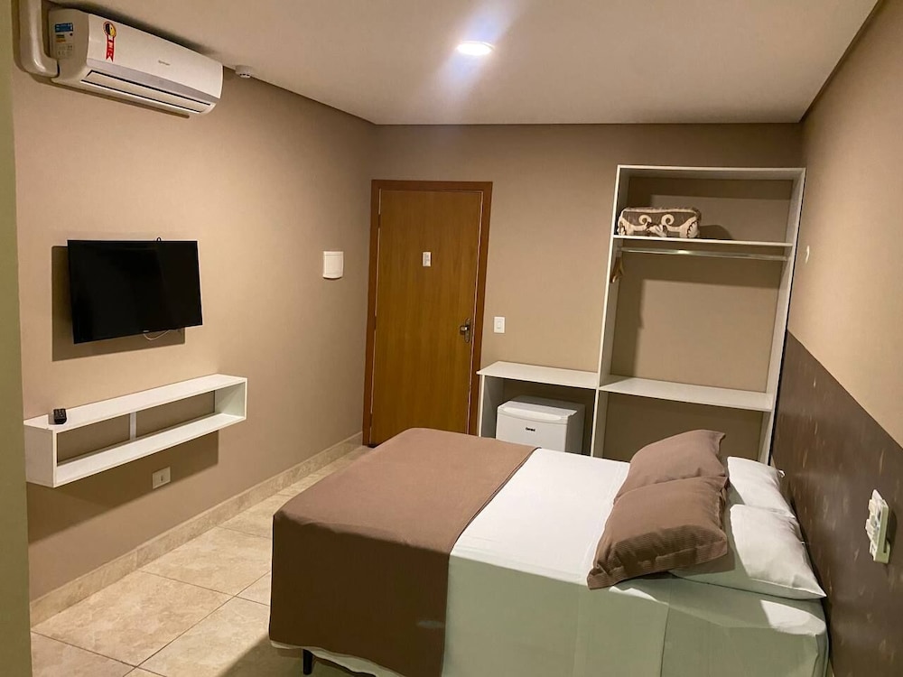 Standard Double Room - Photo 3
