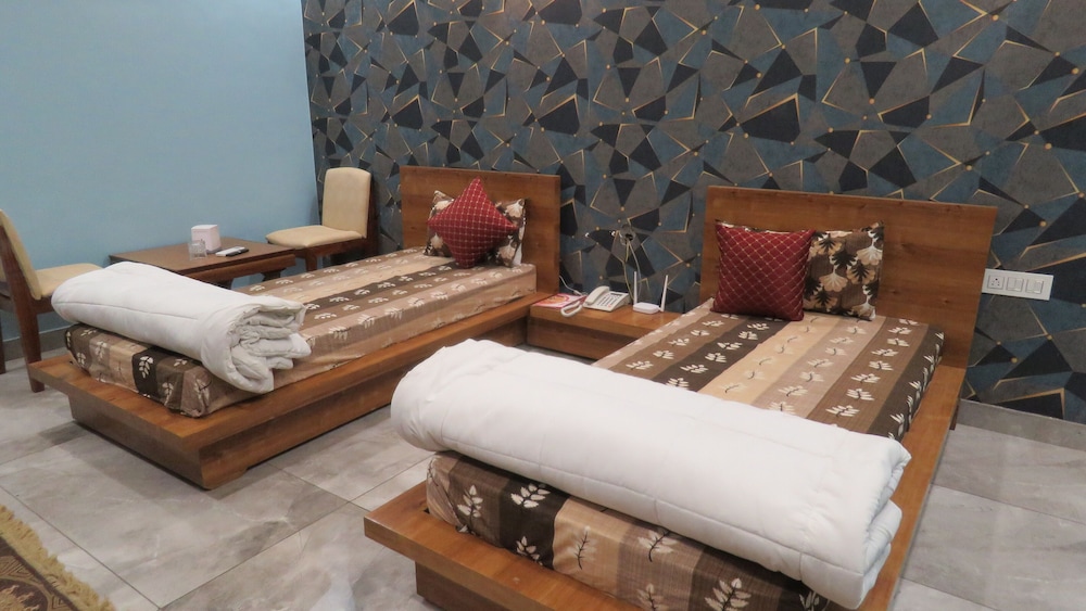 Family Twin Room