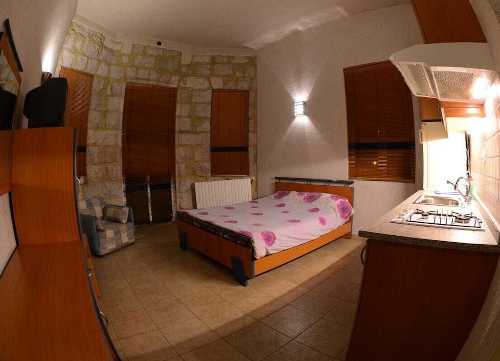 Deluxe Chalet photo 2