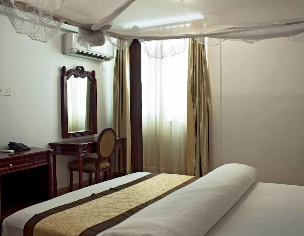 Apartment, 1 Bedroom - City View photo 2