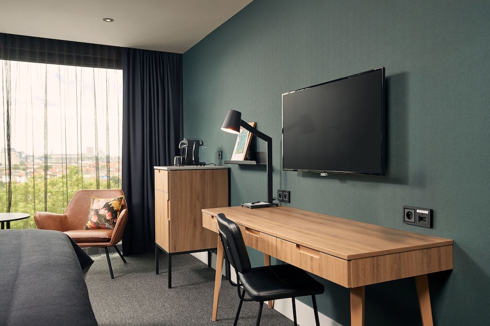 Deluxe Room - Photo 2