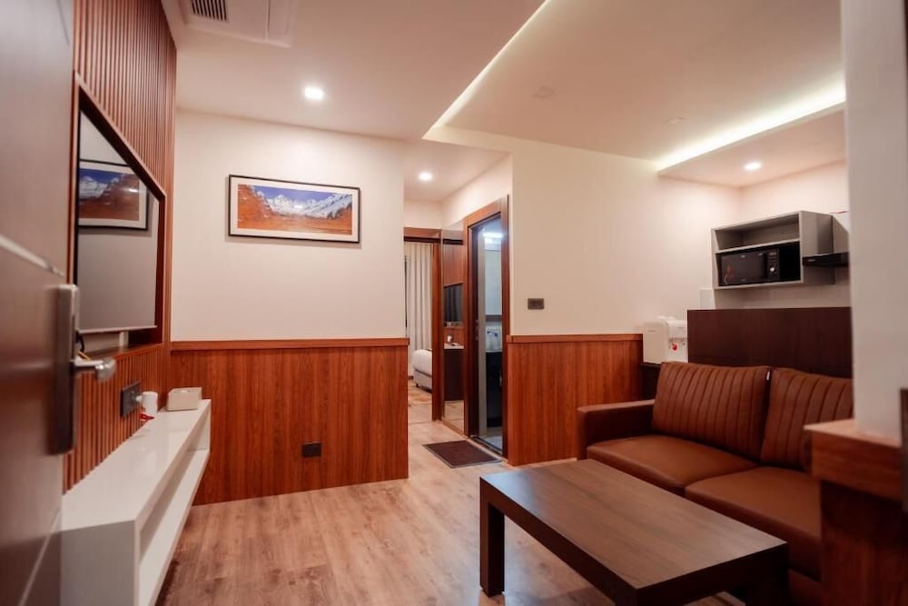 Family Quadruple Room, City View photo 3