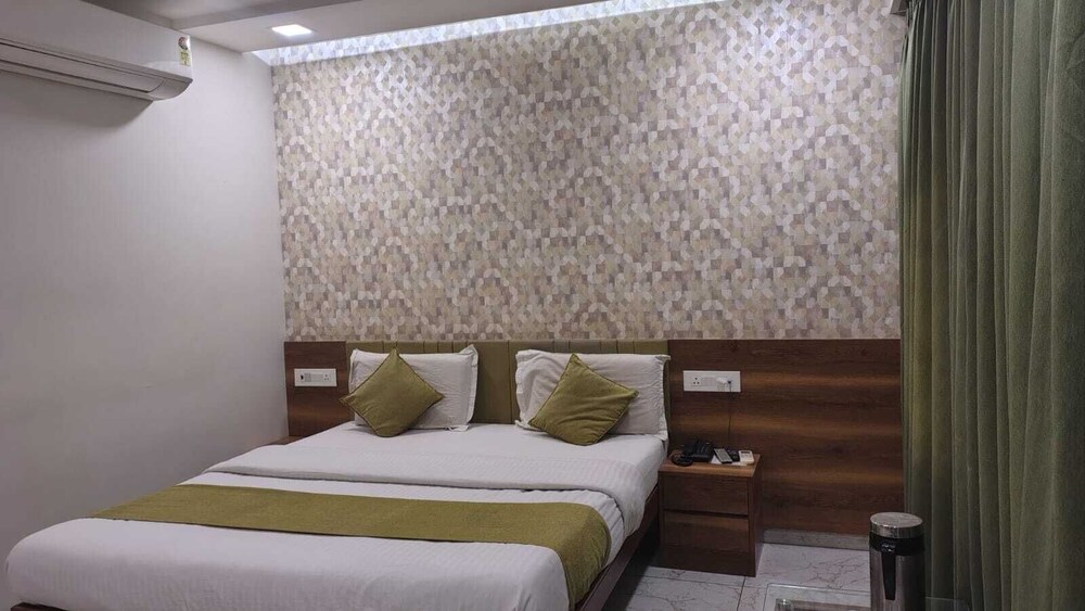Exclusive Room