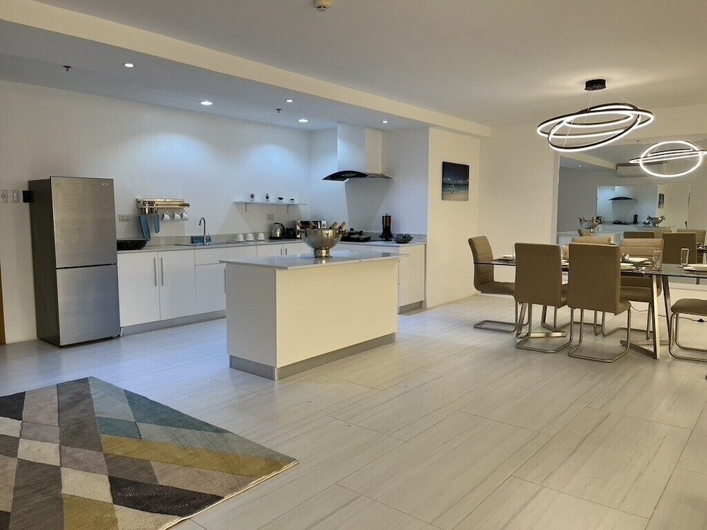 Premier Penthouse - Photo 12