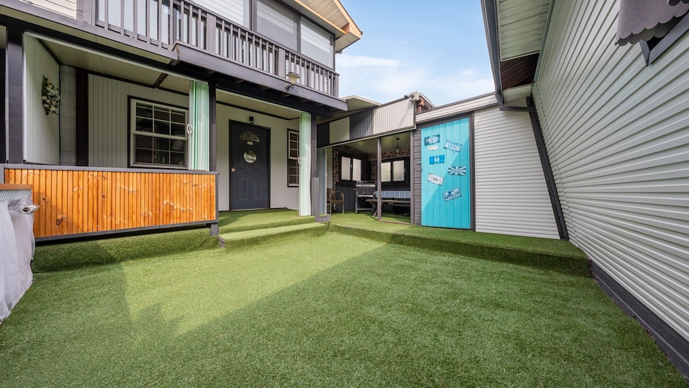 Basic Room, 1 Bedroom (Violet(Pet /BBQ))