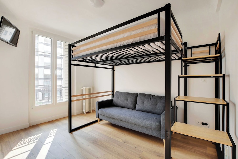 Apartment photo 1