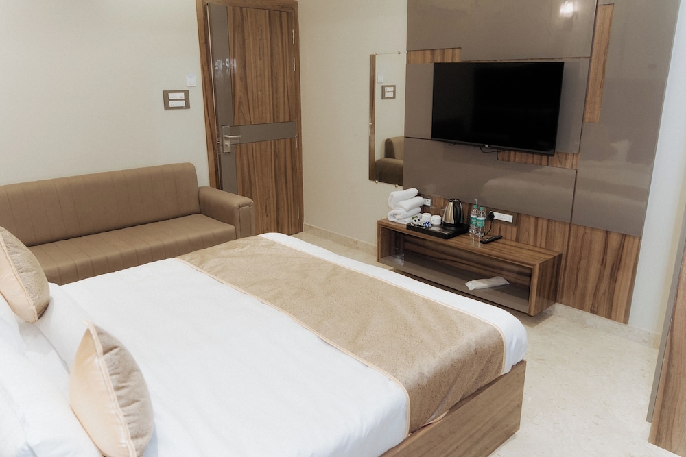 Standard Room, Non Smoking, Private Bathroom