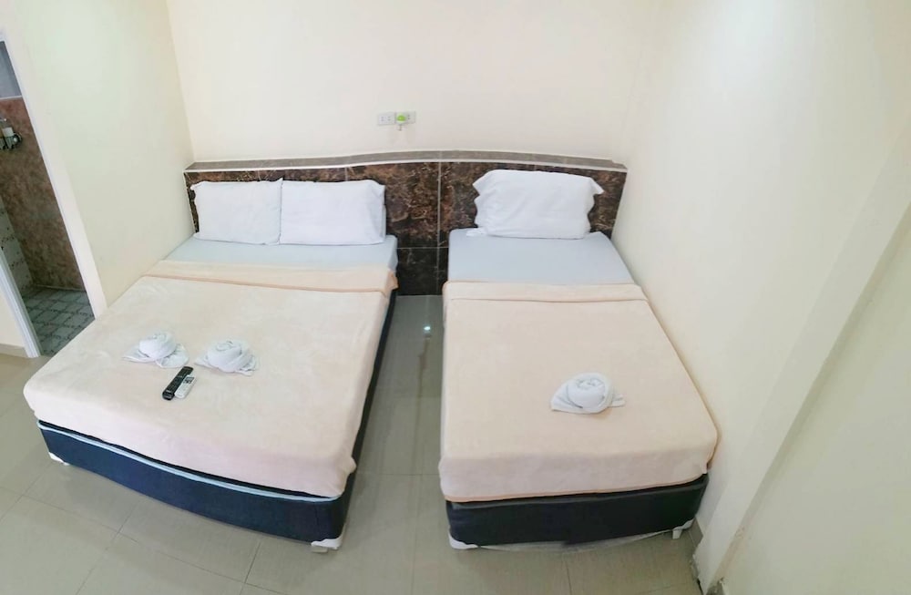 Family Triple Room, 1 Bedroom, Patio photo 1