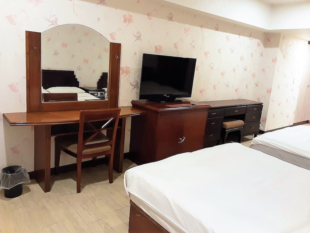 Romantic Quadruple Room, 2 Double Beds photo 2