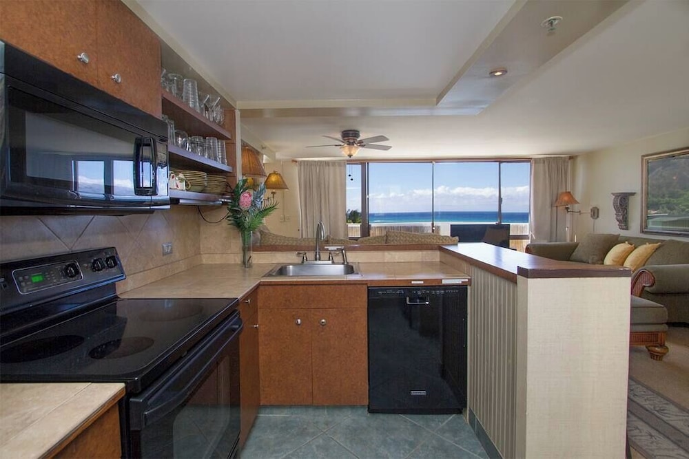 Signature Condo photo 2