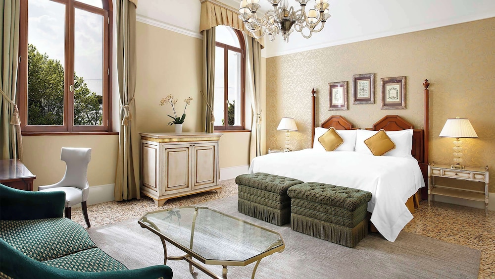 Junior Suite, Courtyard View (Garden) - Photo 1