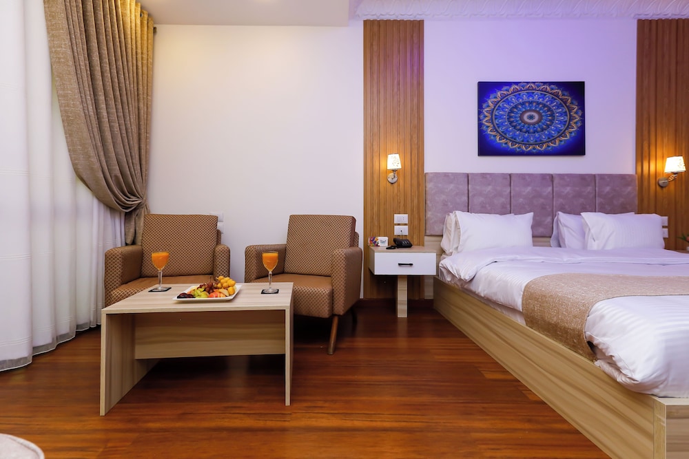 Deluxe Double Room (Pyramids View) - Photo 6