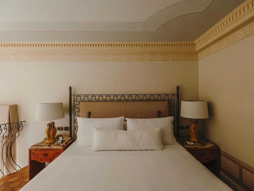 Superior Room (Villa Timeo)