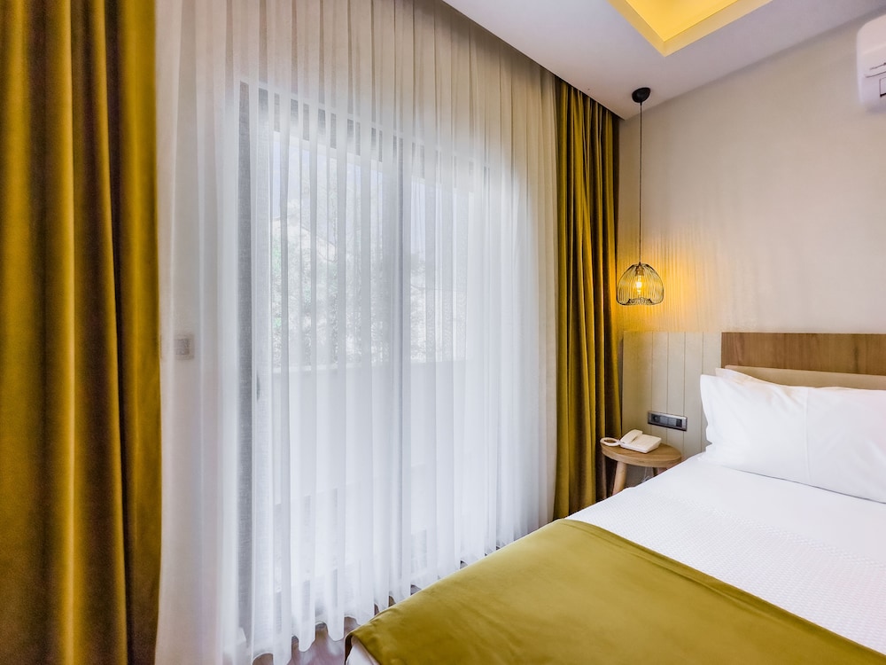 Deluxe Double Room, Balcony,Side Sea View - Photo 21