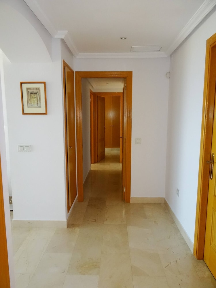 Beautiful Flat Near Golf Courses With sea Views, Billede 46