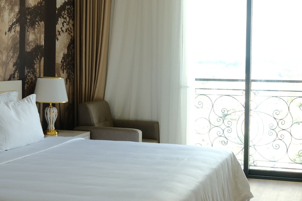 Deluxe Double Room, City View - Photo 7