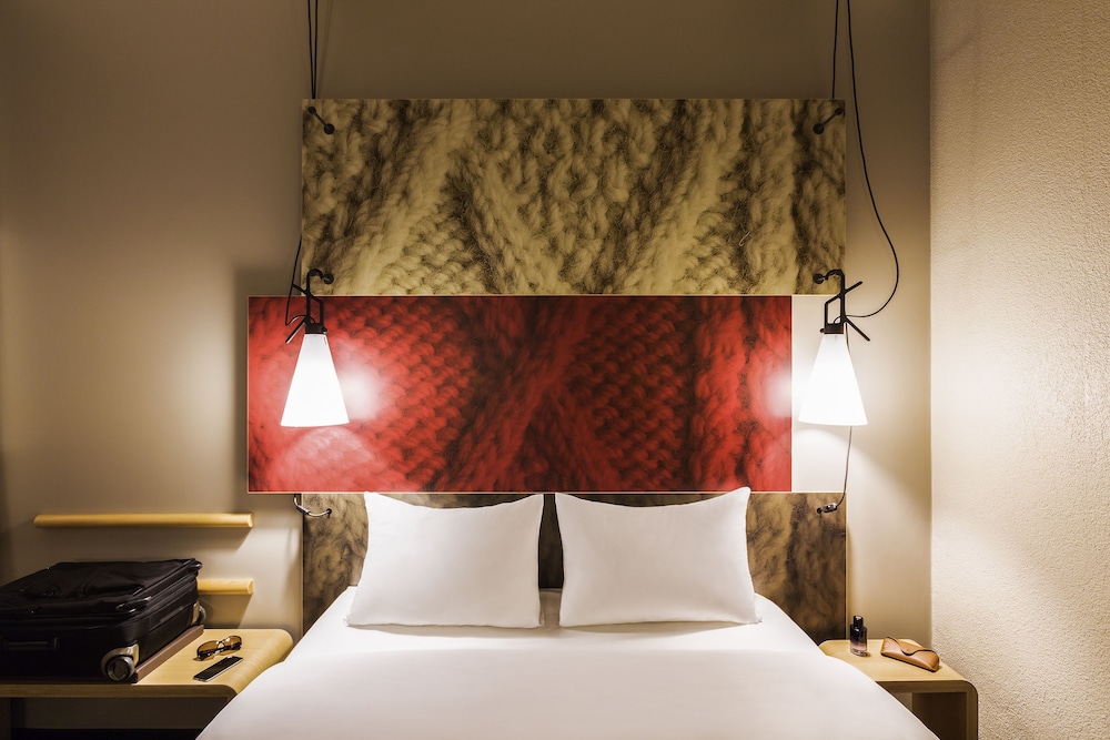 Room, 1 Double Bed (New Sleep Easy Concept) - Photo 1