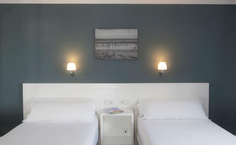 Standard Room - Photo 5