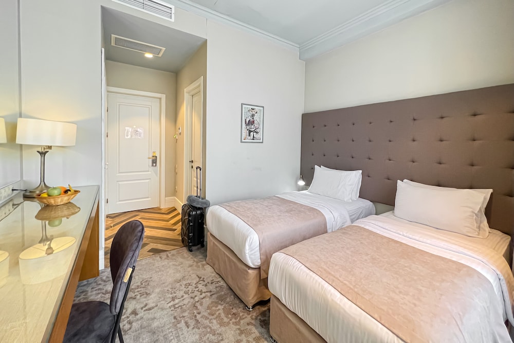 Standard Twin Room photo 1