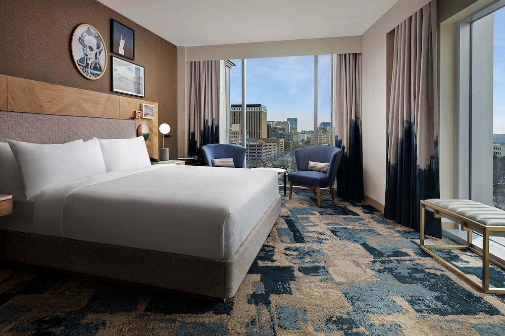 Suite, 1 Bedroom - Photo 4