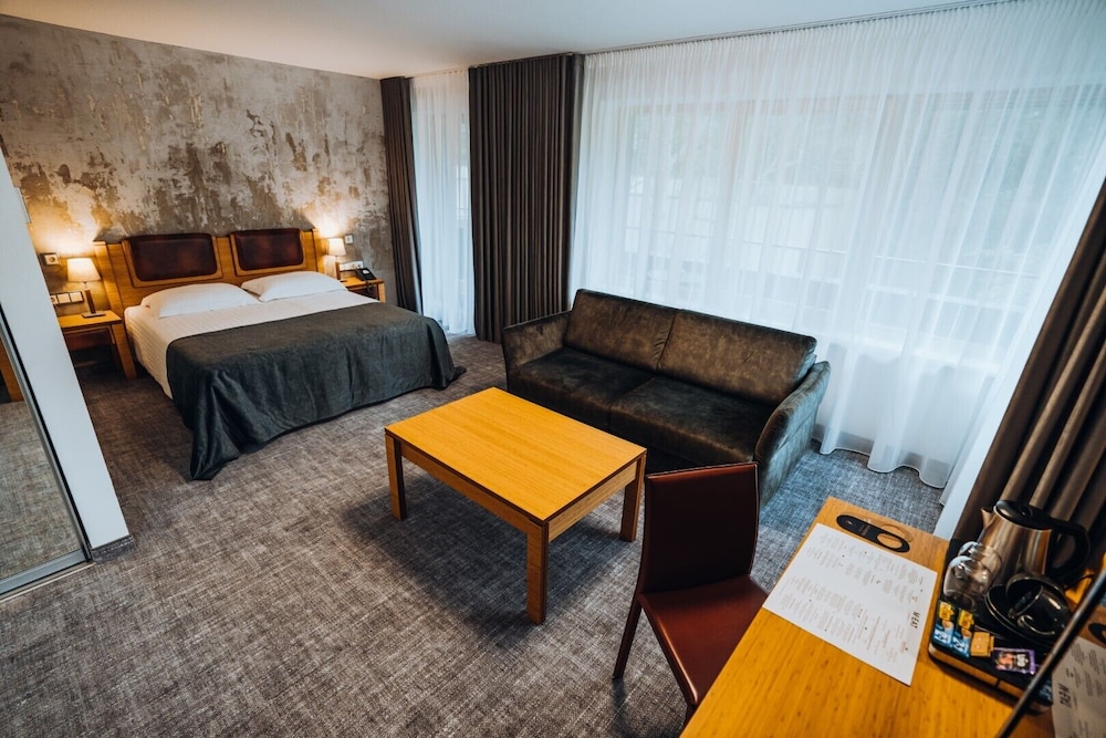 Deluxe room with balcony and SPA access photo 3