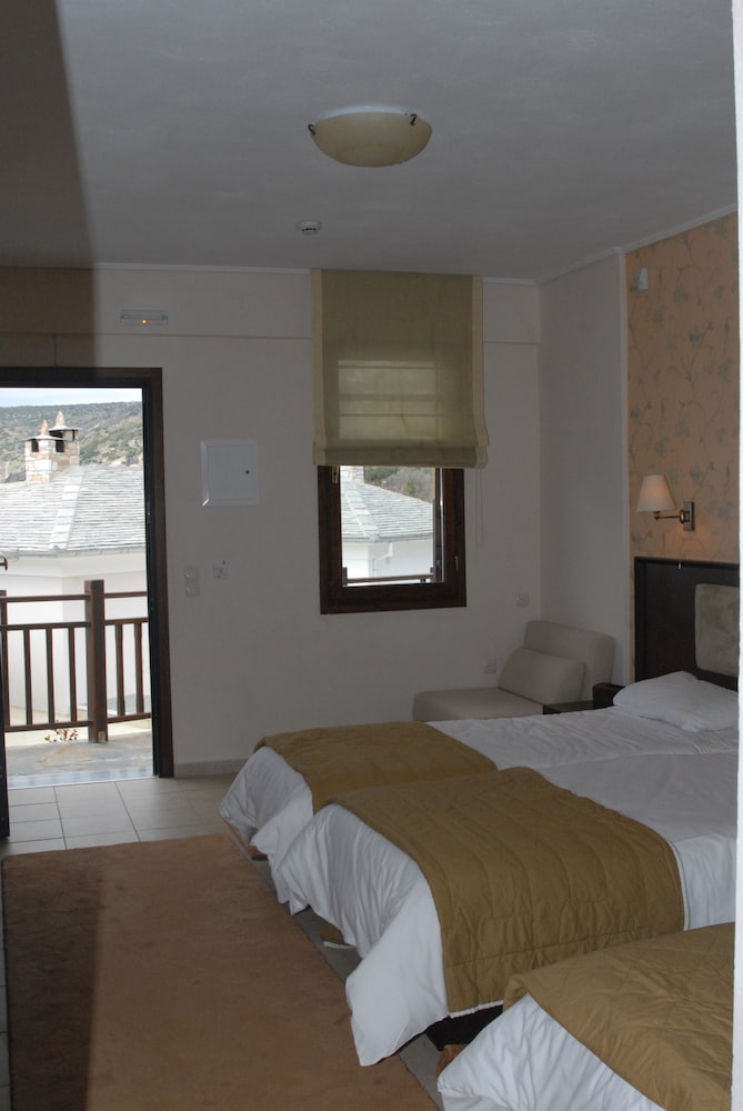 Junior Studio Suite