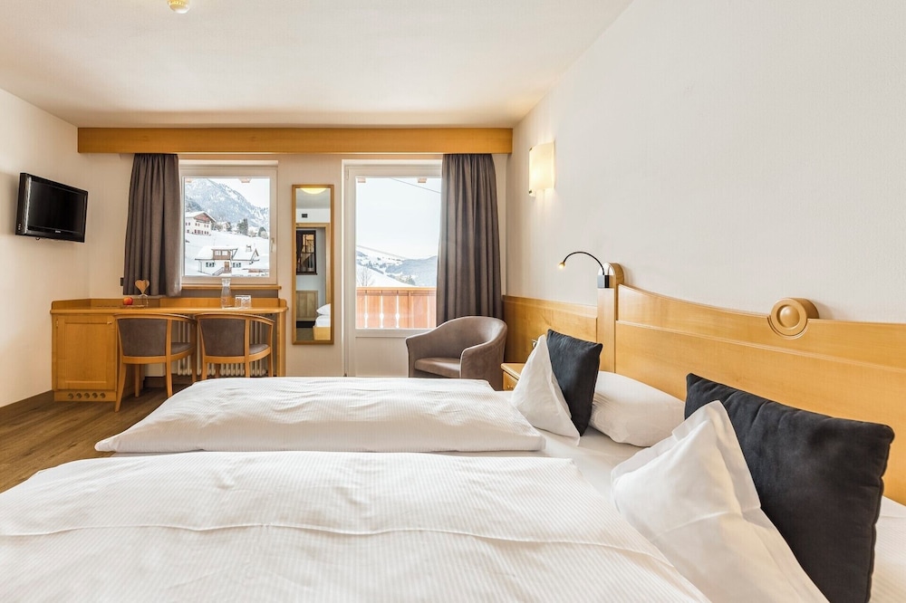 Comfort Double Room, Mountain View