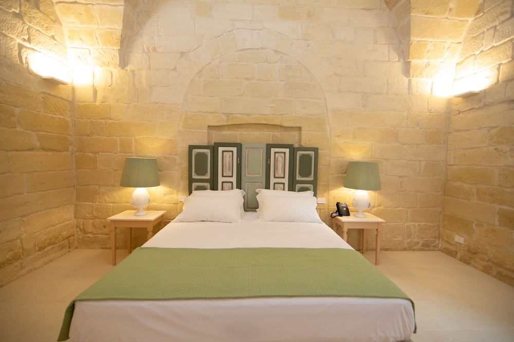 Junior Suite - Photo 26