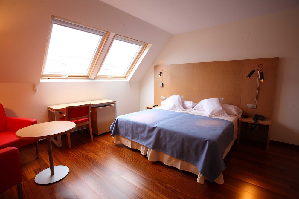 Habitación Doble Superior, 1 cama doble o 2 camas individuales